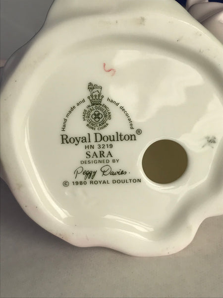 Royal Doulton "Sara" Porcelain figurine HN 3219