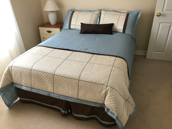 Double bed includes queen size comforter, bedskirt and pillow shams.